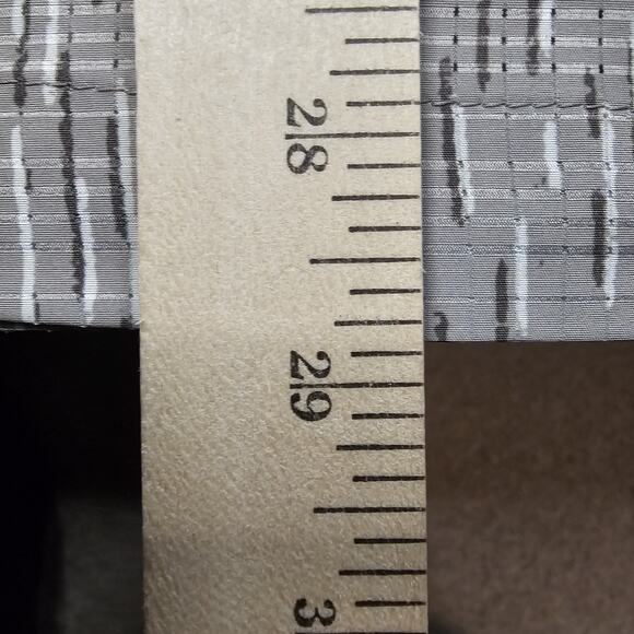 511 Tactical Shirt Large Geometric Camouflage Covert Button Concealed Carry Leo - Picture 12 of 12